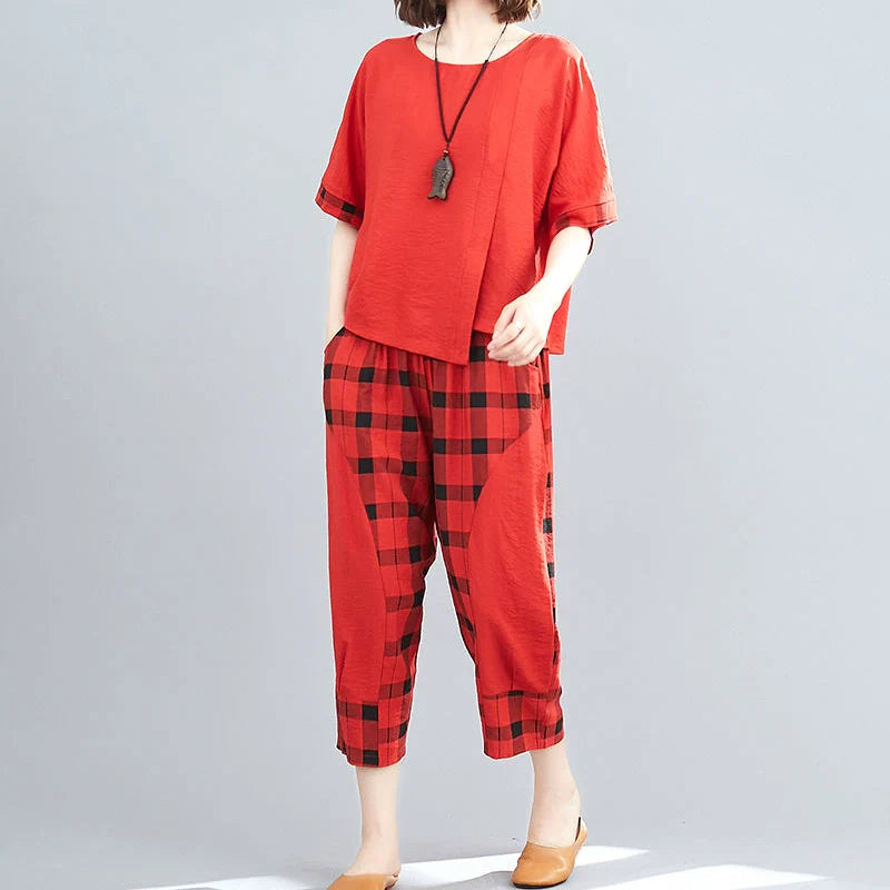 Comfy 2-piece Casual Sports Set with Loose Short-Sleeved Top & Checkerboard Pants