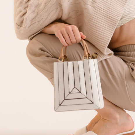 Artsy Chic Pleated Shoulder Handbag