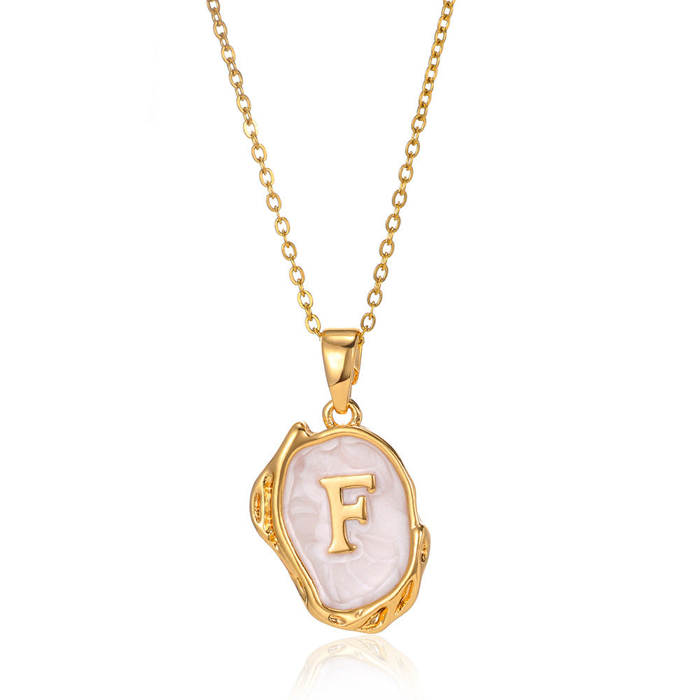 Retro Style Gold Inlaid Pearl Design Personalized Letter Necklace.
