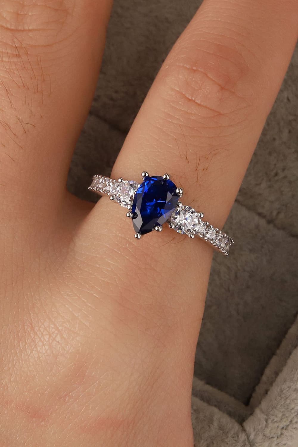 Beautiful Sapphire Pear Shape 925 Sterling Silver Ring.