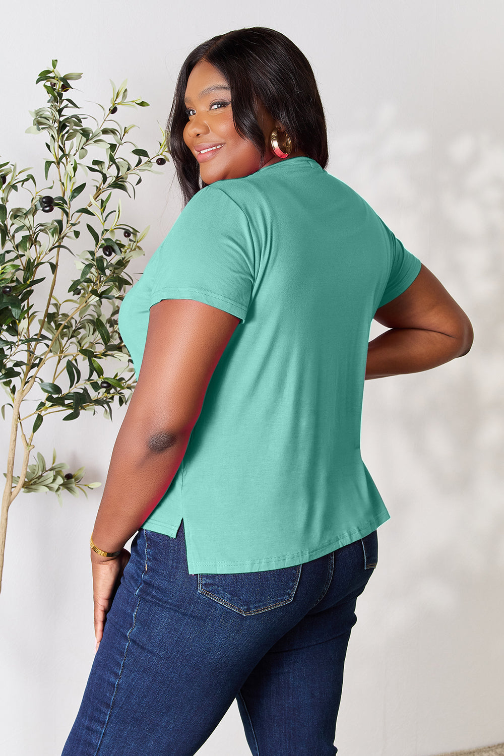 Basic Bae Full Size Round Neck Short Sleeve Top
