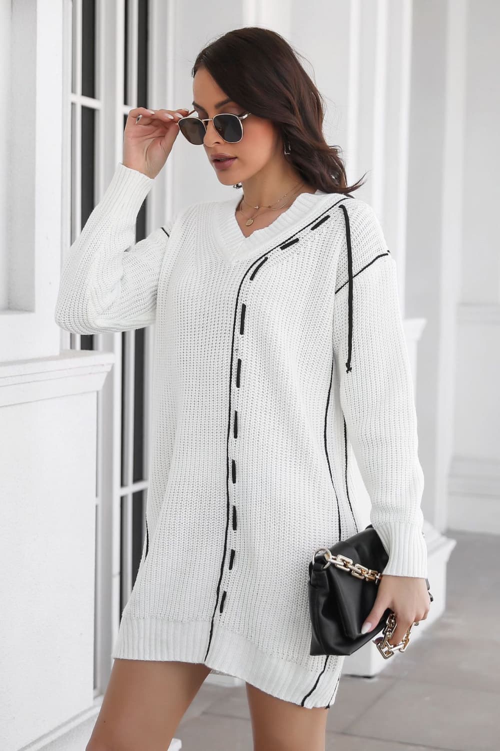 Cute Contrast V-Neck Mini Sweater Dress