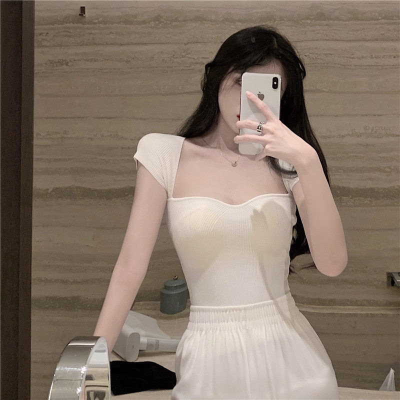 Elegant Knit Top with  Short Sleeve