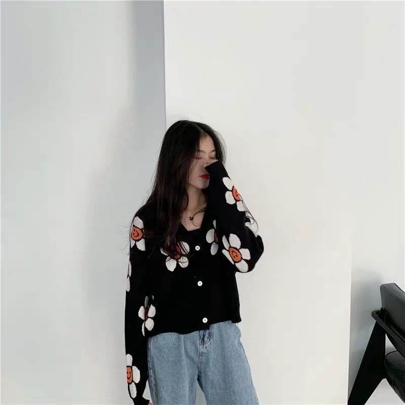 Daisy Flower Loose V-neck  Knitted Cardigan