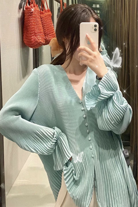 Fairy Tale Extra Long Sleeves Loose Fit shirt
