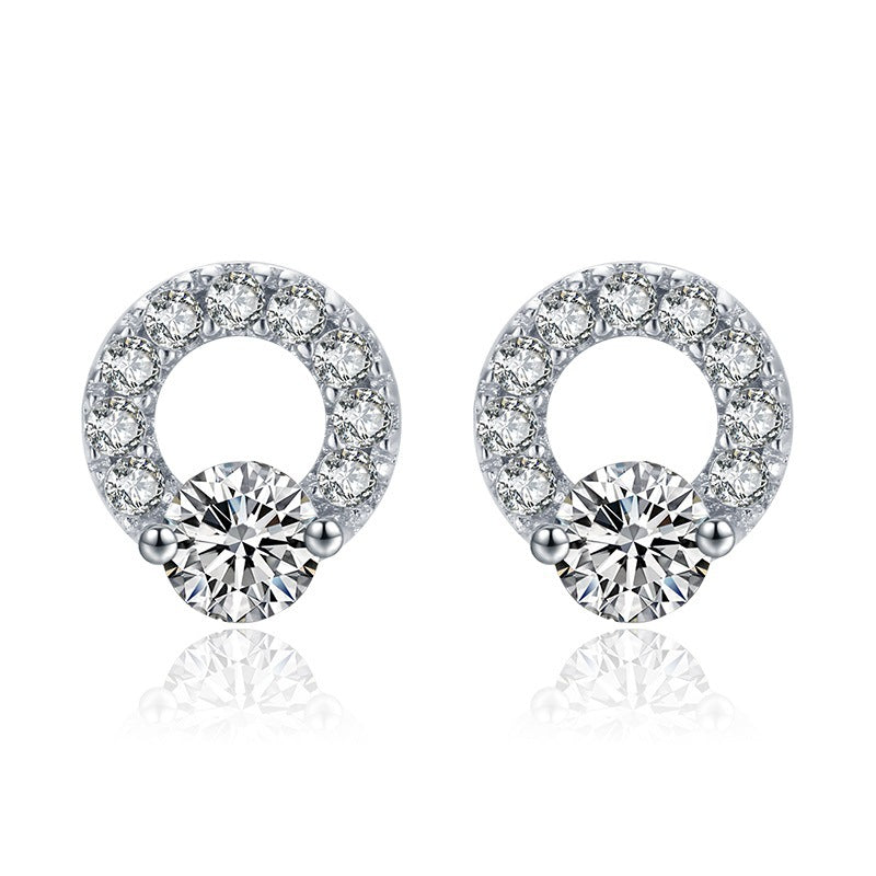 Cute 925 Sterling Silver Round Sparkling CZ Post Stud Earrings.