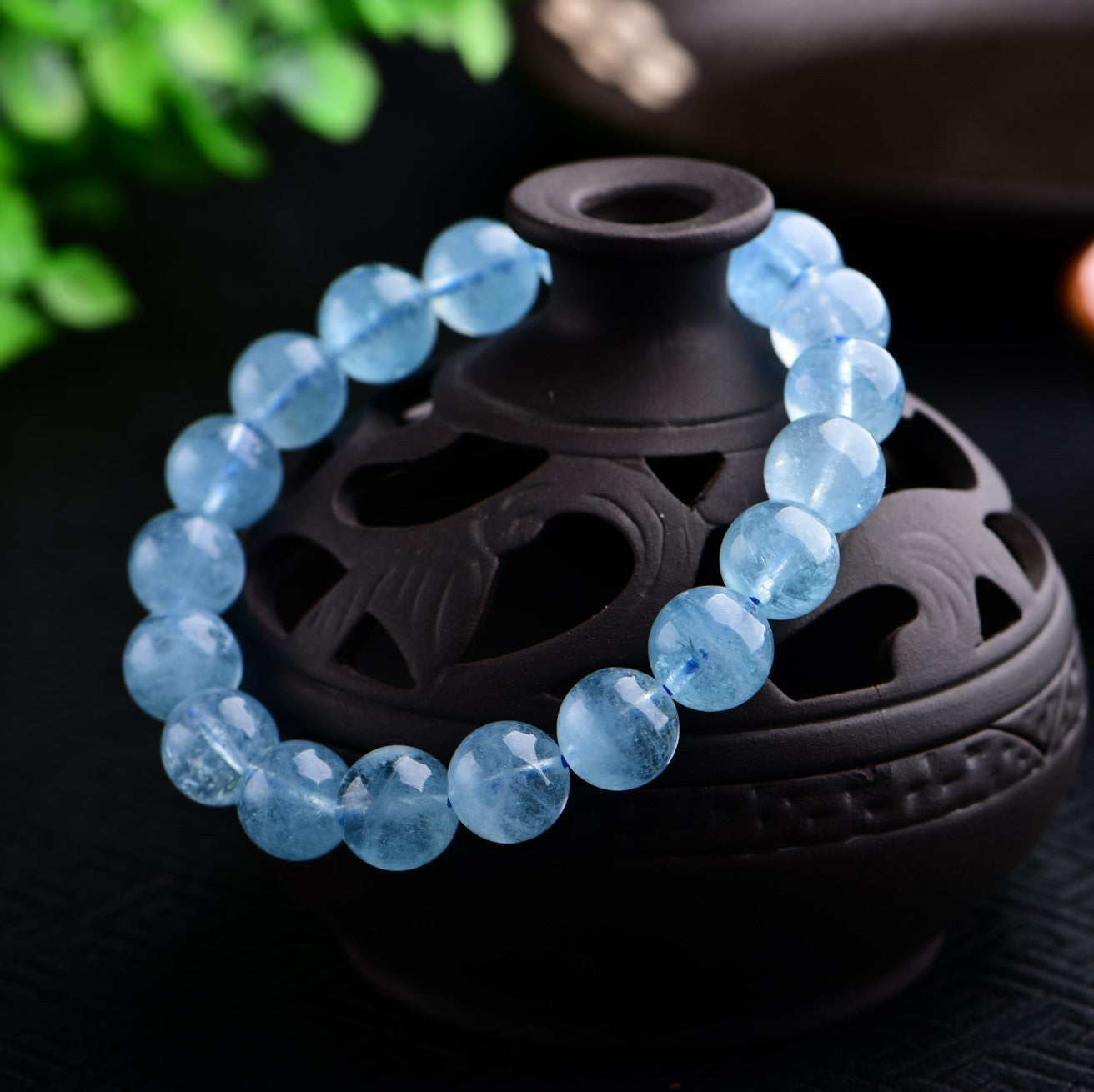 Natural Hailanbao Blue Crystal Quartz Beads Bracelet.