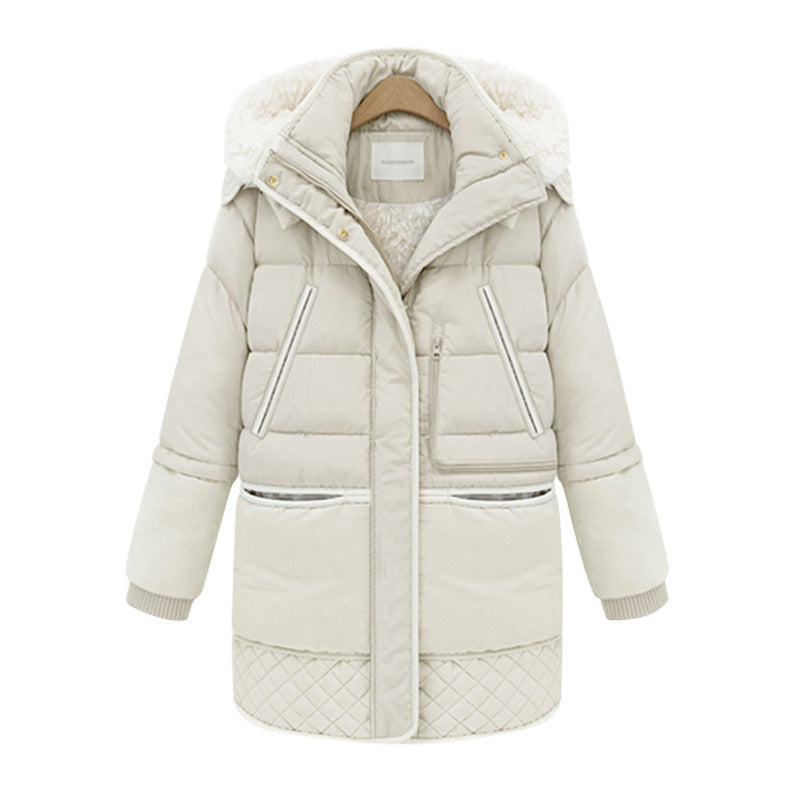 Noire Blanc Elegance Lambswool Coat