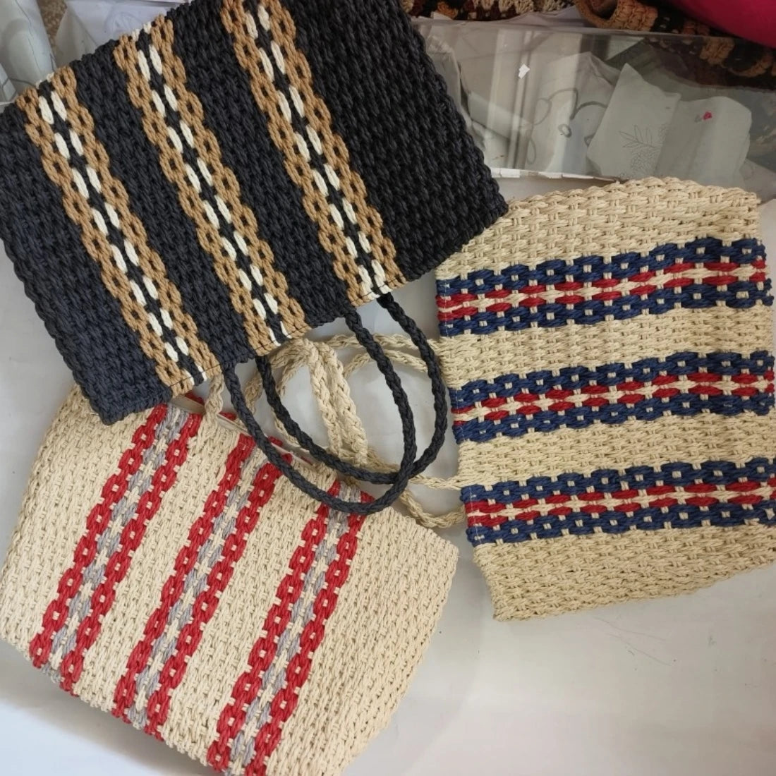 Large Capacity Woven Straw Handbag Zipper Shoulder Bag
