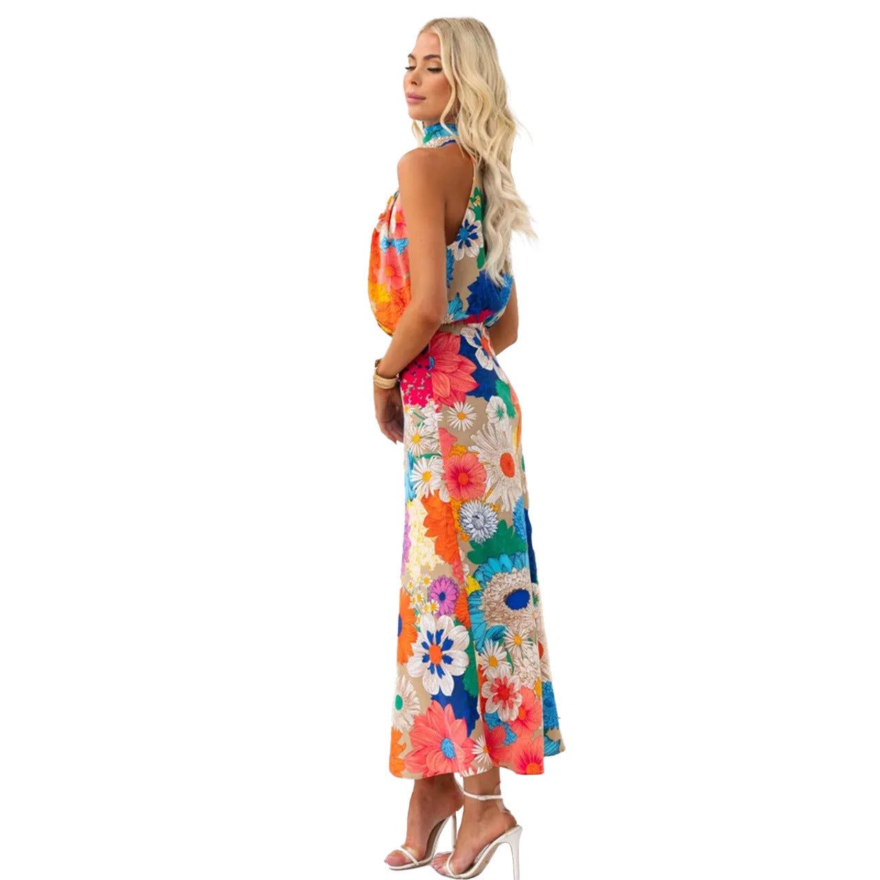 Lucky Floral Sleeveless Halter Waist-Tight Long Dress