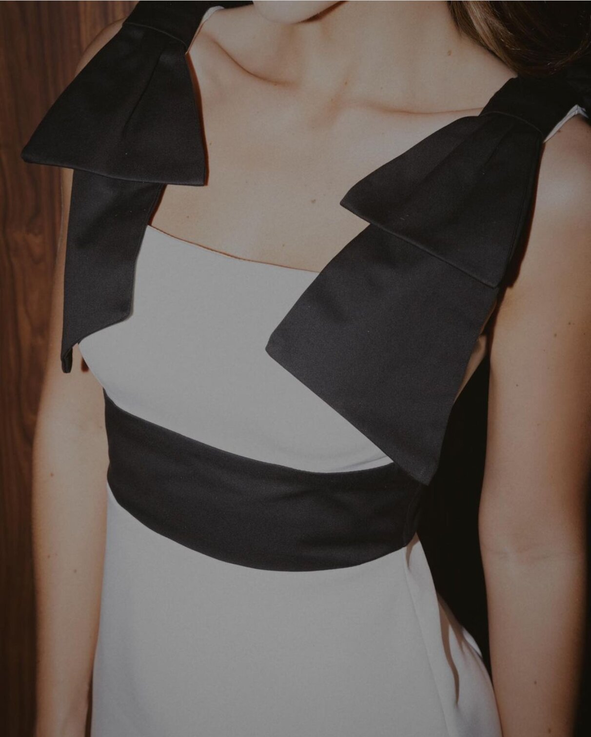 Sleeveless Bow Shoulder  Black-White Dress