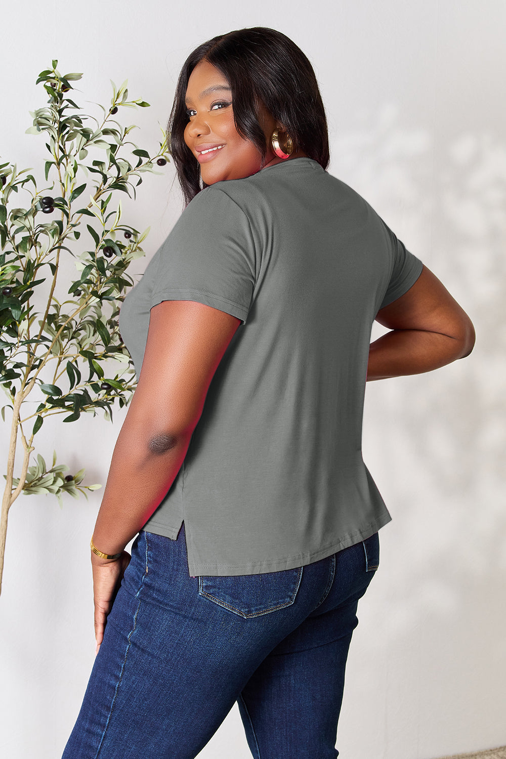 Basic Bae Full Size Round Neck Short Sleeve Top