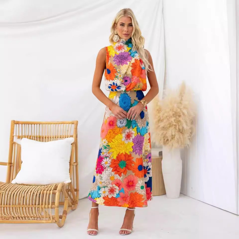 Lucky Floral Sleeveless Halter Waist-Tight Long Dress