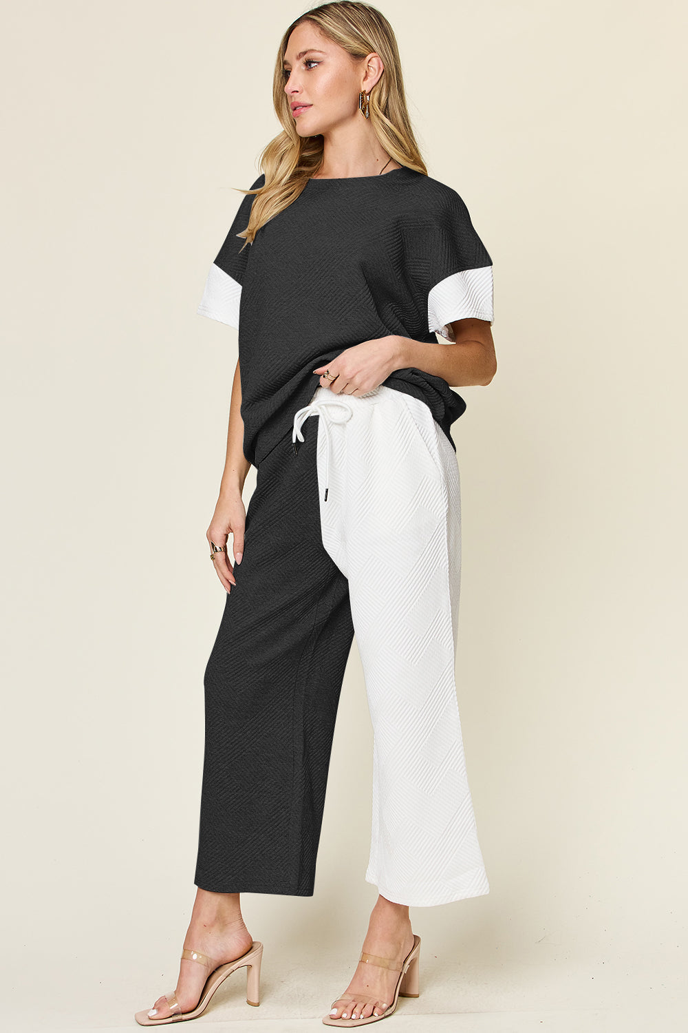 Trendy Texture Contrast T-Shirt and Wide Leg Pants Set