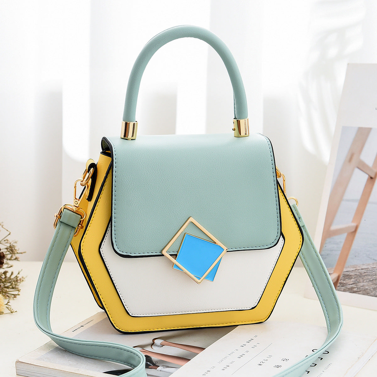 Unique & Stylish Women's Single Shoulder Diagonal Handbag.