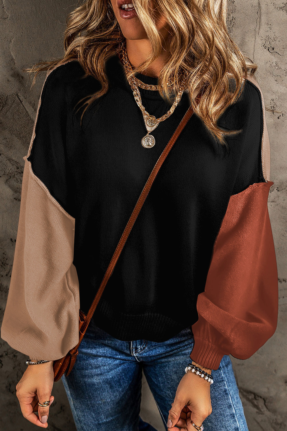 UNIQE Contrast Round Neck Dropped Shoulder Sweater