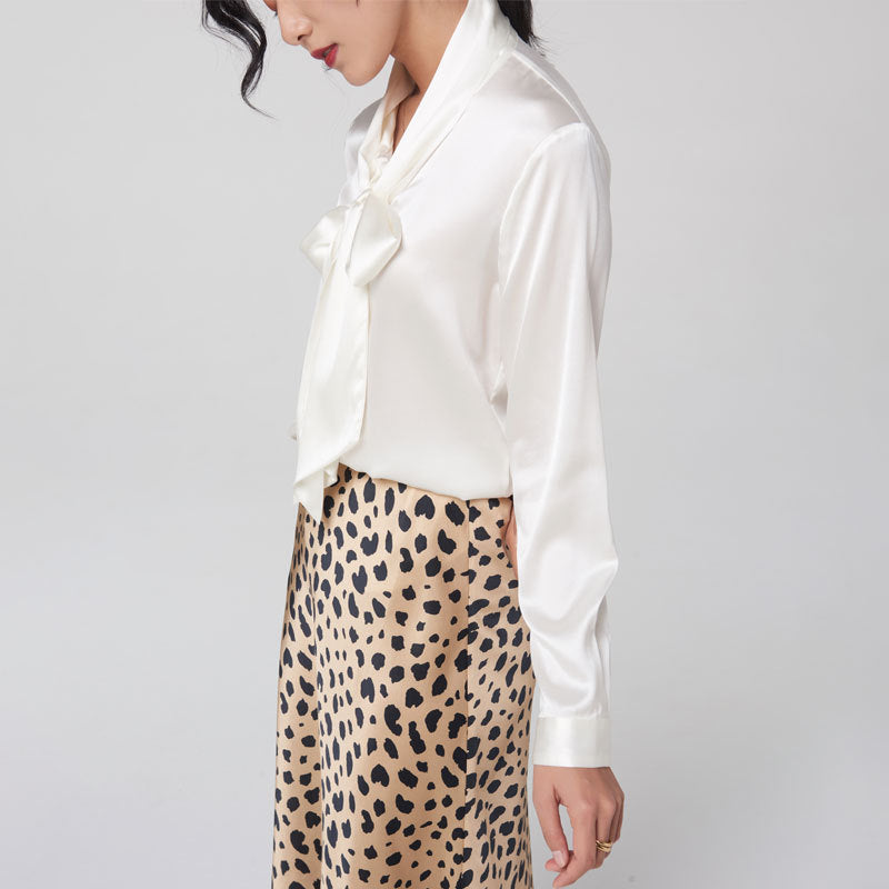 Bow Beauty V-neck Silk Ribbon Shirt