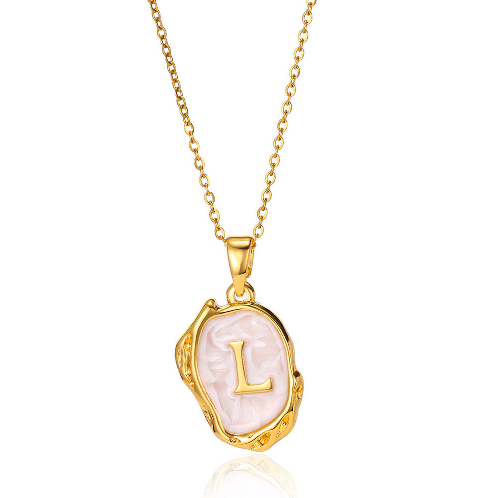 Retro Style Gold Inlaid Pearl Design Personalized Letter Necklace.