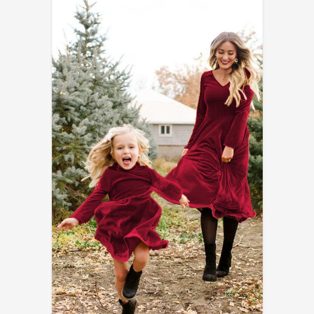 Velvet Long Sleeve Mother/Daughter Dress Set