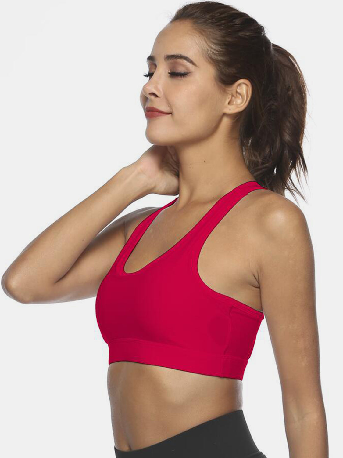 Versatile Active Tank w/ Cutout Scoop Packet Neck