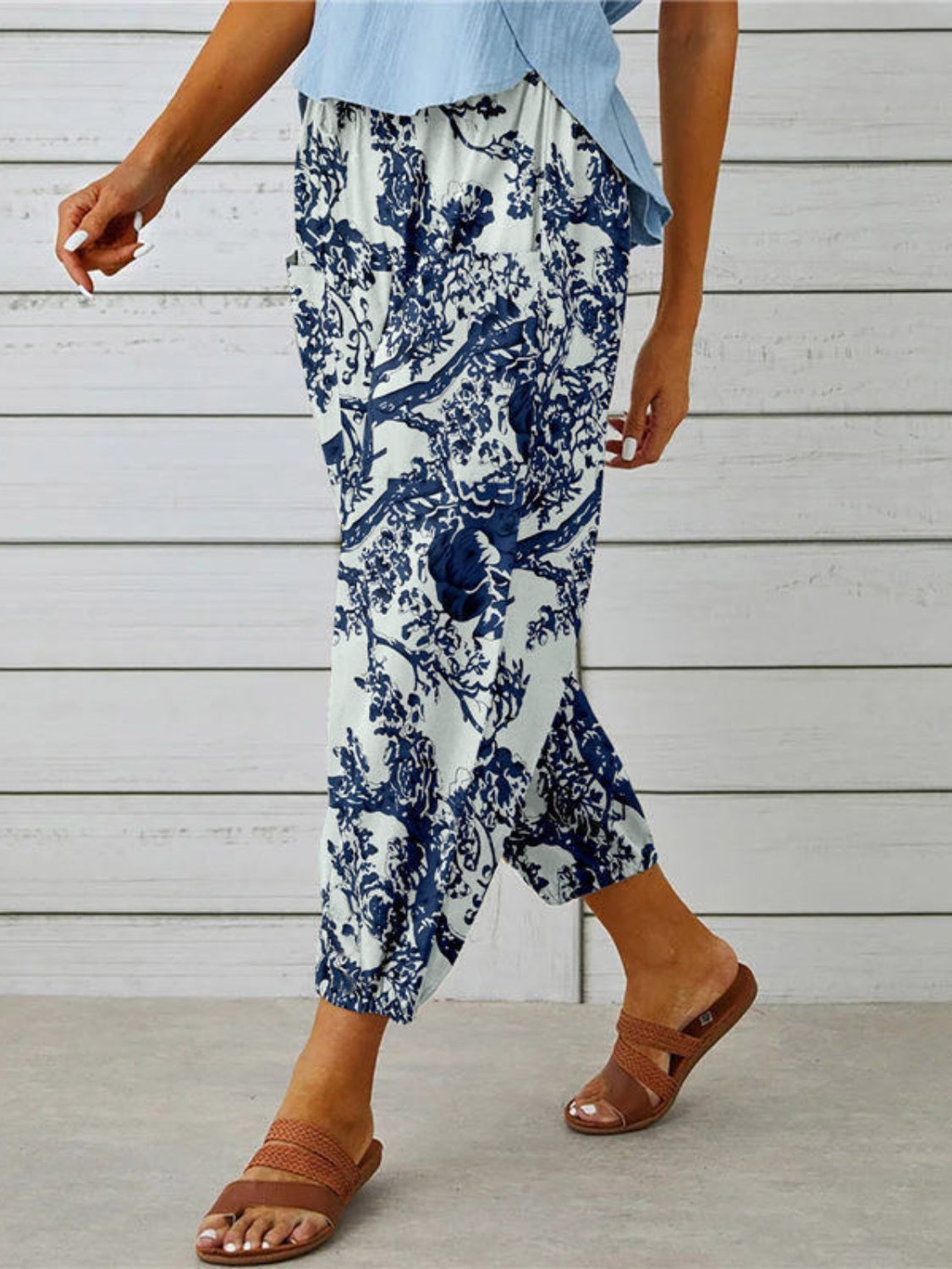 Bohemian Printed Tied Cropped Capris Pants