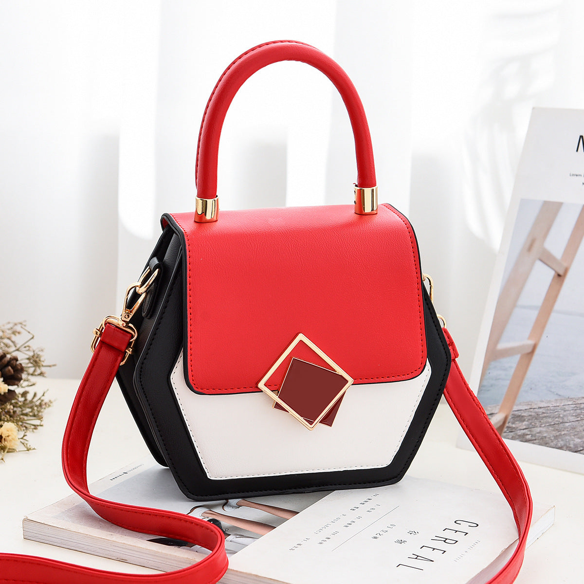 Unique & Stylish Women's Single Shoulder Diagonal Handbag.