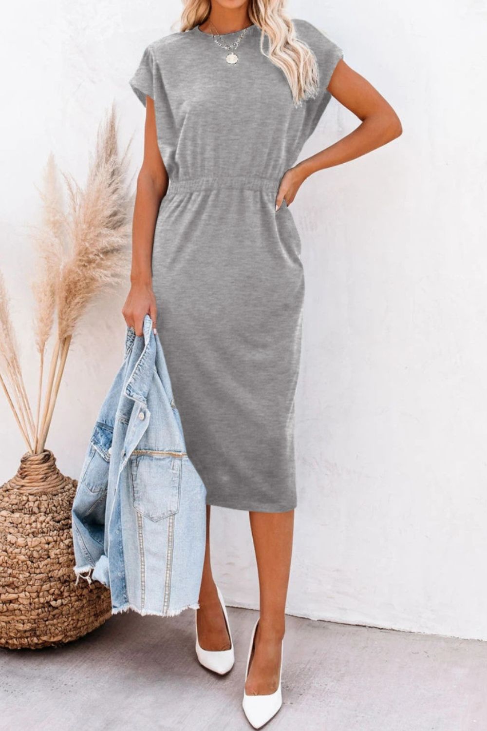 Stylish Ease Pocketed Round Neck Cap Sleeve Dress