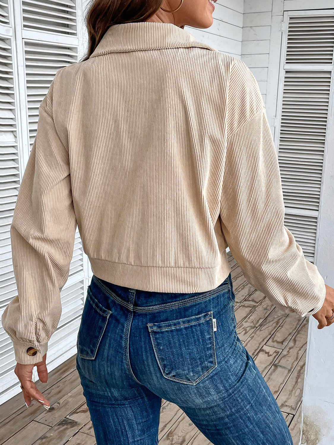 Cozy  Button-Up Patchwork Jacket with Collared Neck & Long Sleeves