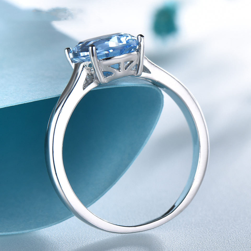925 Sterling Silver Sky Blue Topaz Oval Cut Romantic Ring.
