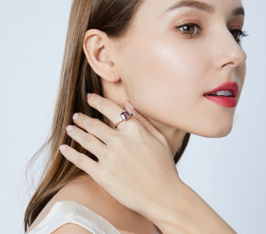 925 Silver Morgan Stone Gemstone Ring with Inlaid Stones.