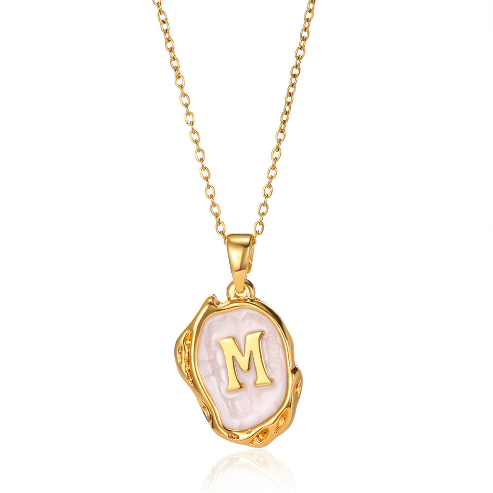 Retro Style Gold Inlaid Pearl Design Personalized Letter Necklace.