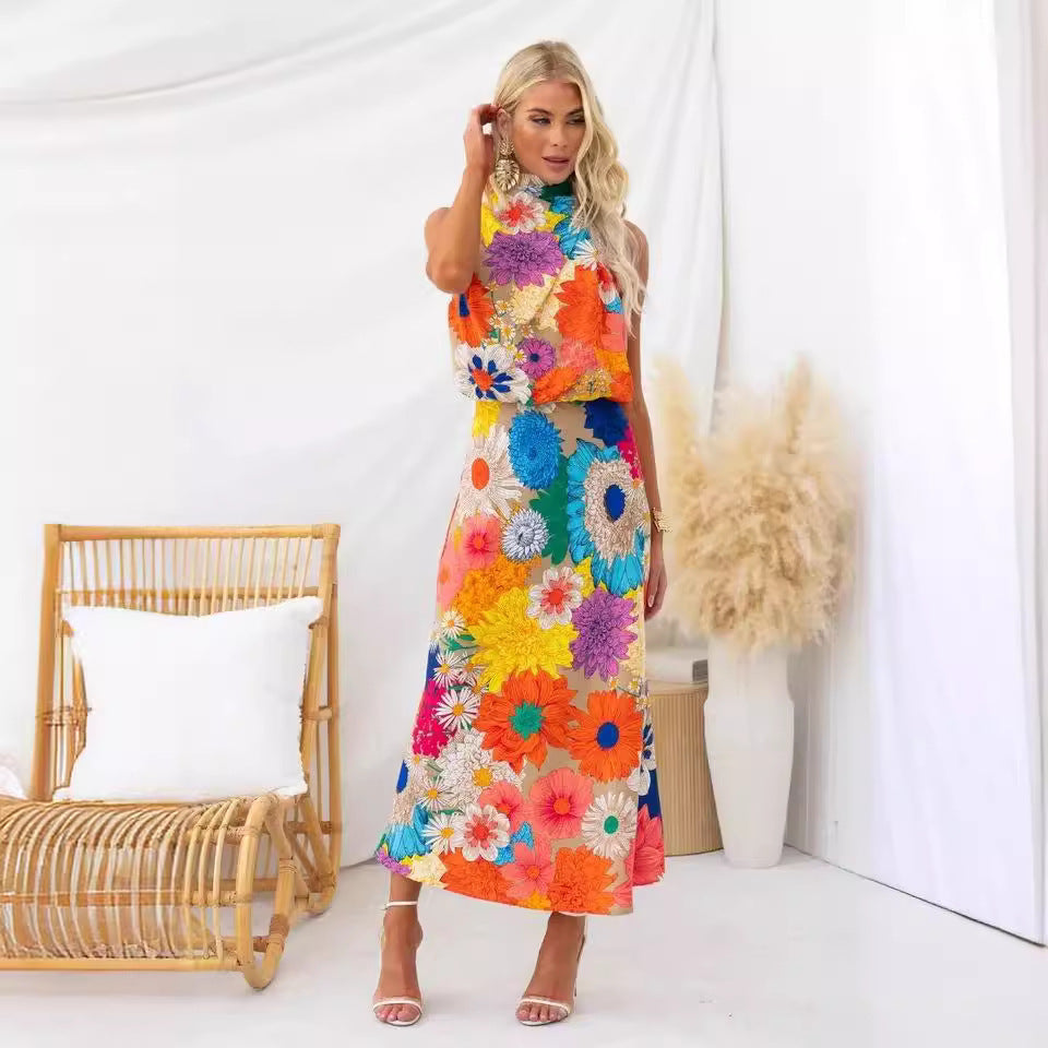Lucky Floral Sleeveless Halter Waist-Tight Long Dress