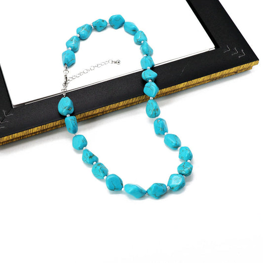 Turquoise Beaded Necklace.