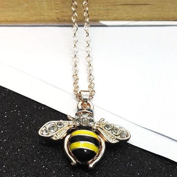 Bee Citrine Dripping Oil Necklace