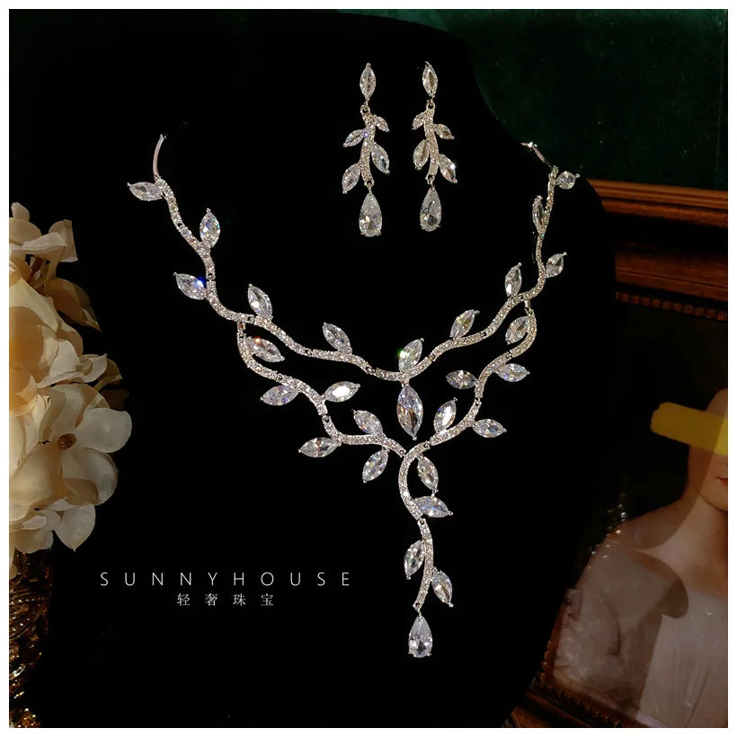 Exquisite Leaf Shaped White CZ Sterling Silver Necklace & Earring Jewelry Set
