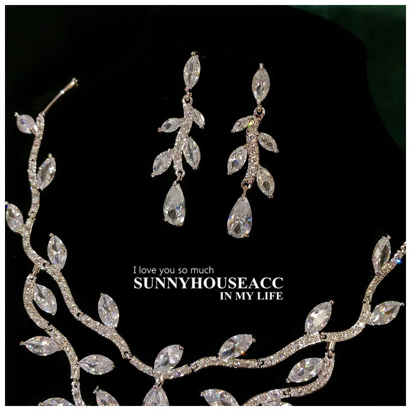 Exquisite Leaf Shaped White CZ Sterling Silver Necklace & Earring Jewelry Set