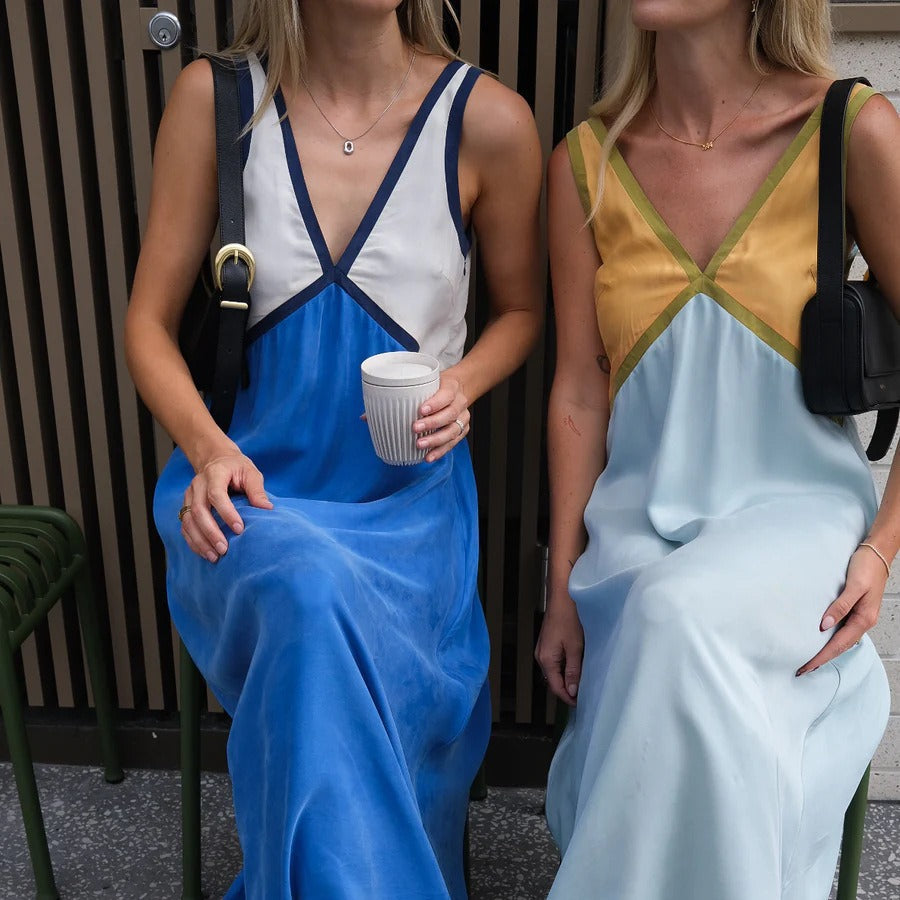 Vibrant Vibe V-neck Sleeveless Large Swing Dress