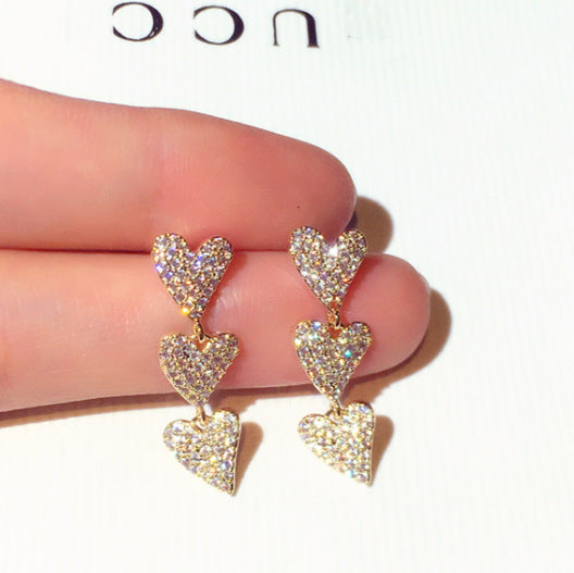 Dazzling 3 Heart-shaped Elegant Drop Earrings.