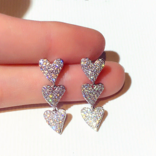 Dazzling 3 Heart-shaped Elegant Drop Earrings.