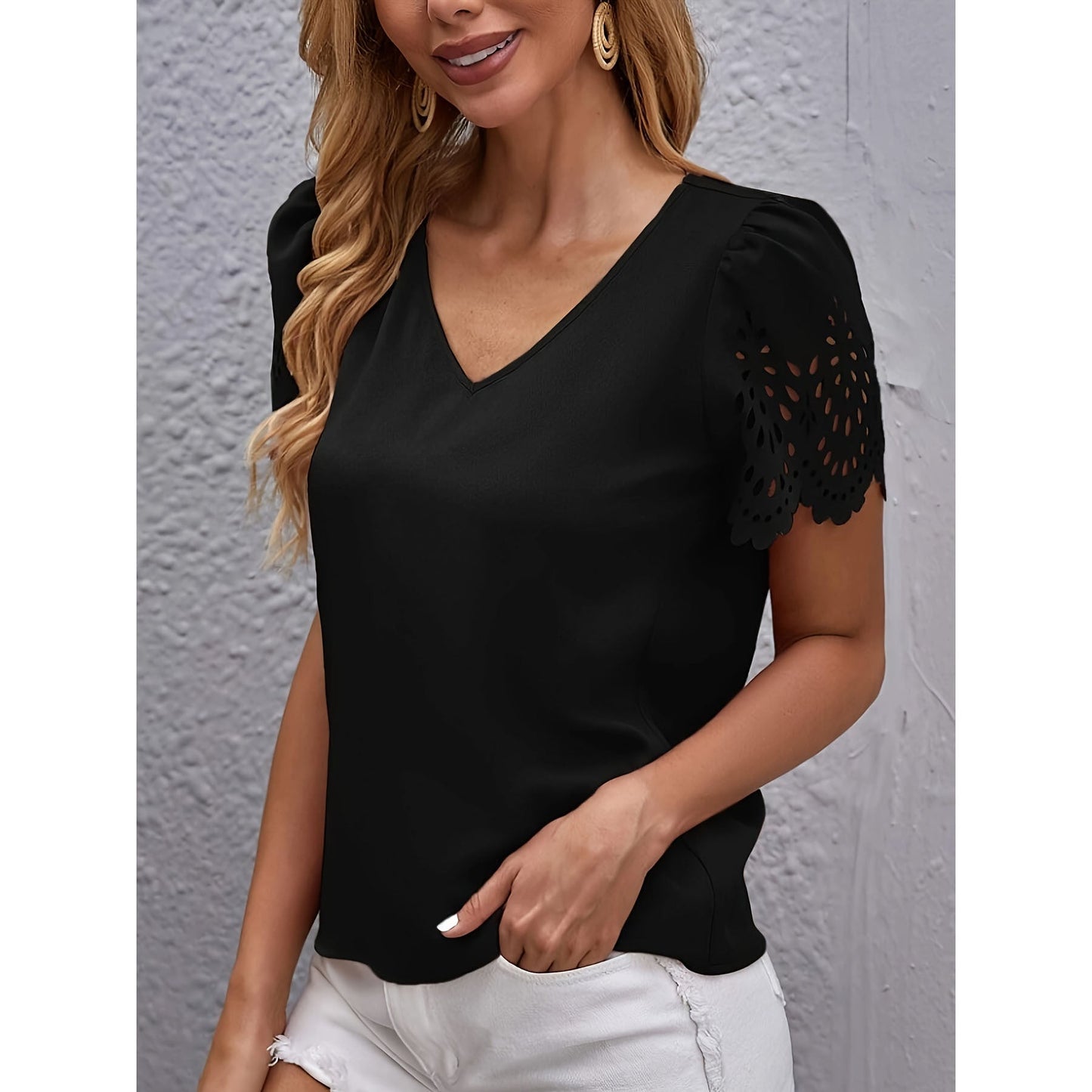 Elegant Black V-neck Top with Crochet Pattern Pleated Puff Sleeve