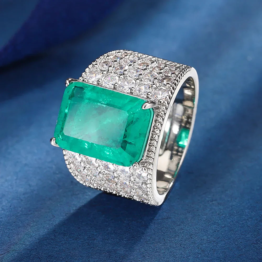 Vintage Emerald Gemstone Pendant Necklace & Ring Jewelry Set