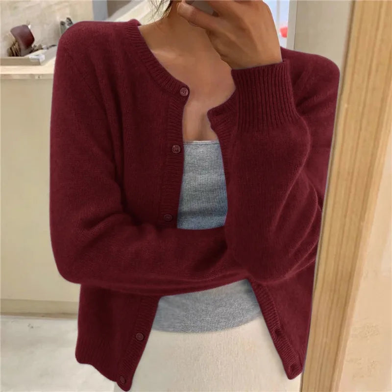 Perfect Fit  Knitted  Cardigan  Single Breasted  with Long Sleeve