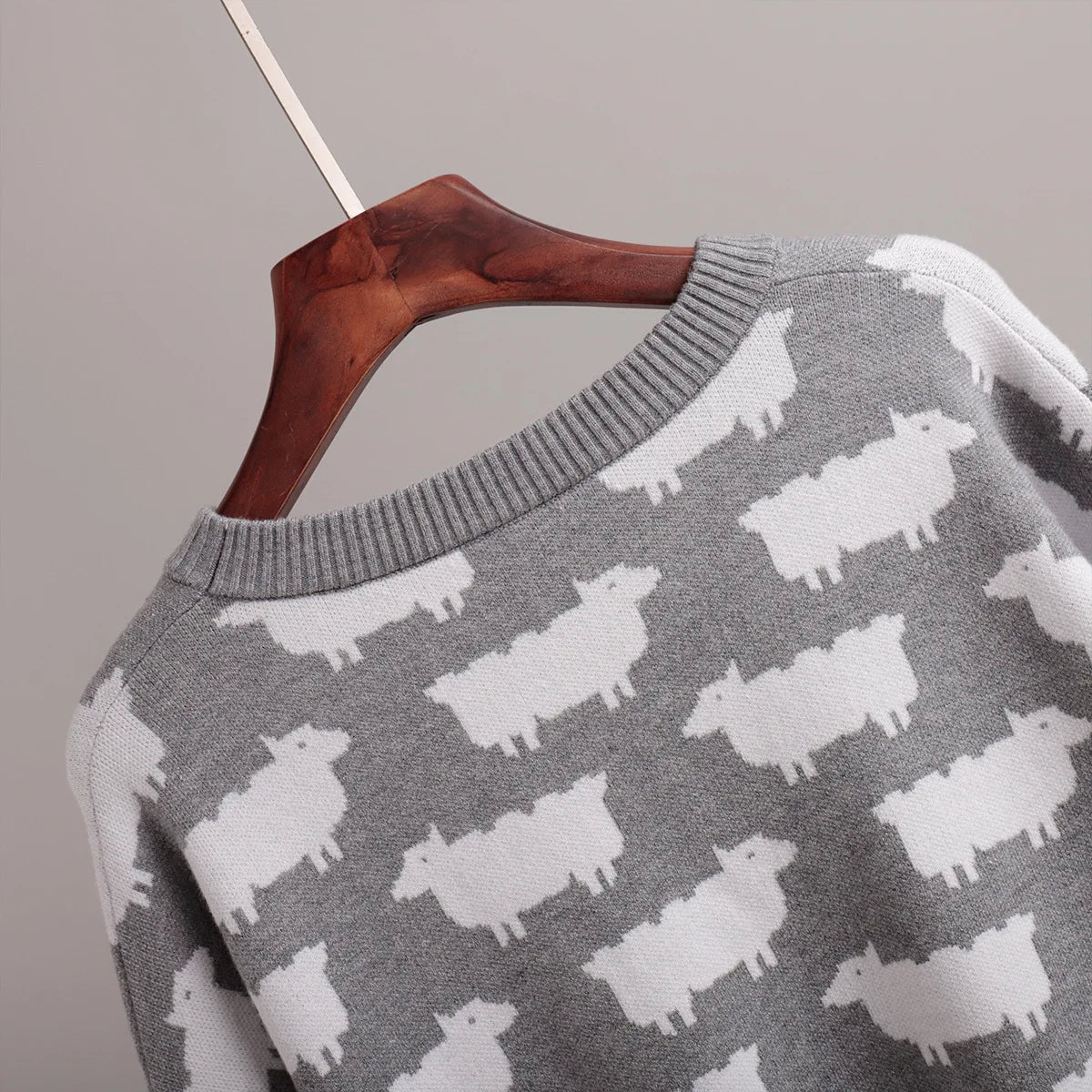 O-neck Alpaca Loose Casual Mid Length Printed Sweater