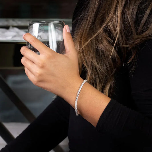 Exquisite Moissanite Diamond Tennis Bracelet.