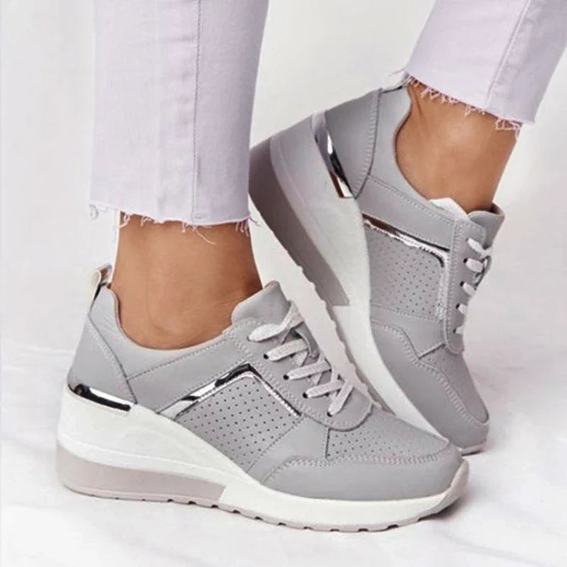 Lightweight Breathable Casual Fashion Sneakers