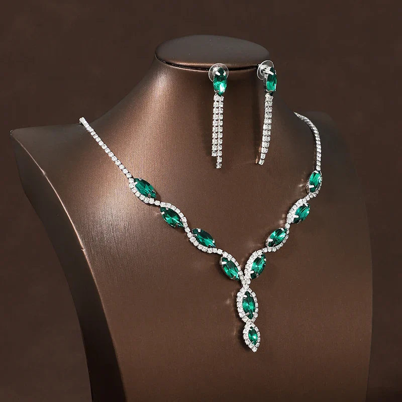 Exquisite European Style Necklace & Earring Set