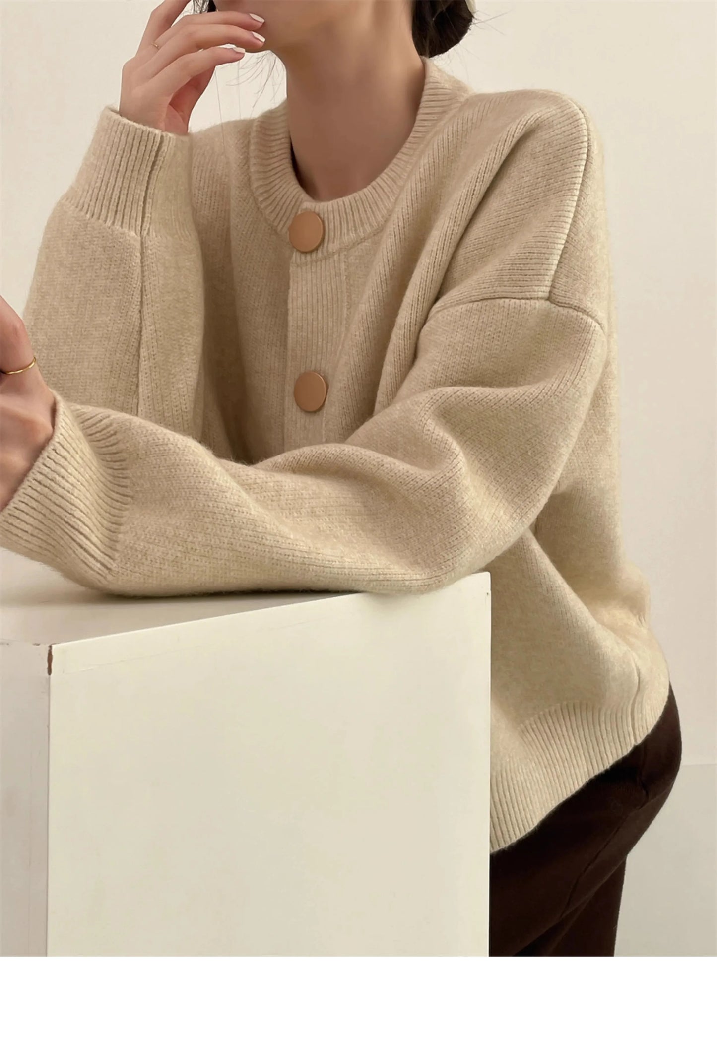 Elegant Cashmere  O-neck Knitted Loose  Cardigans Sweater