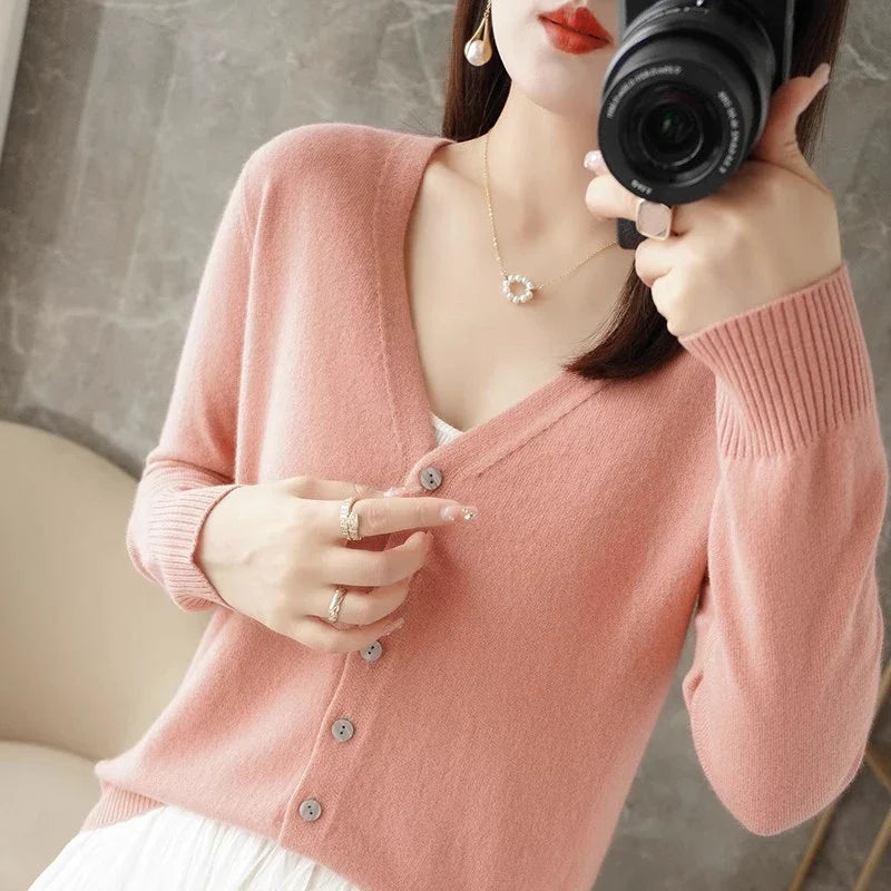 Baby Soft V-neck Slim Cardigan