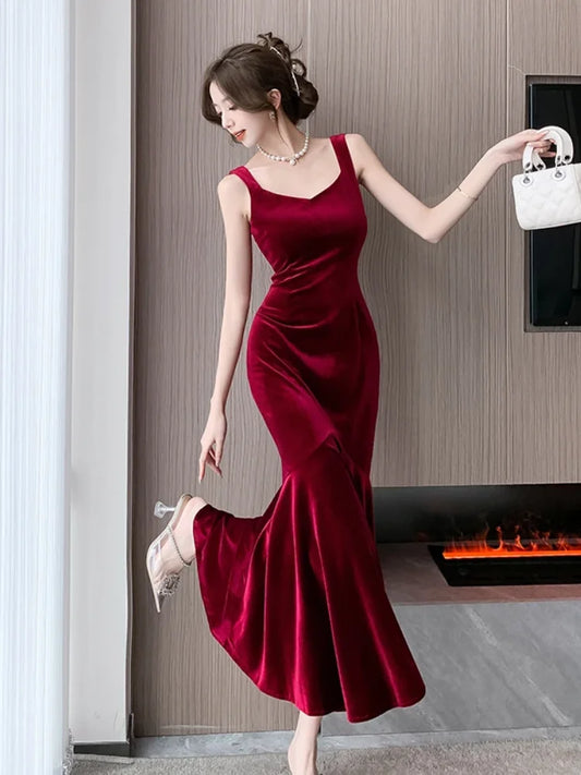 NEW Elegant Korean  Velvet Backless Sleeveless Midi Mermaid Dresses