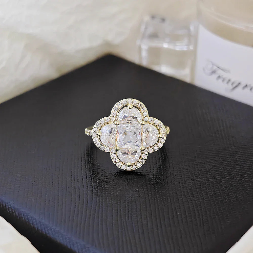 Designer Gold Color Four-leaf Clover Fashion Ring